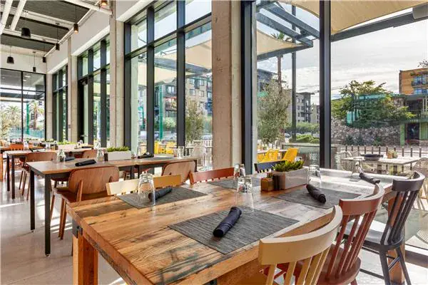 Cambria Hotel Downtown Phoenix Convention Center