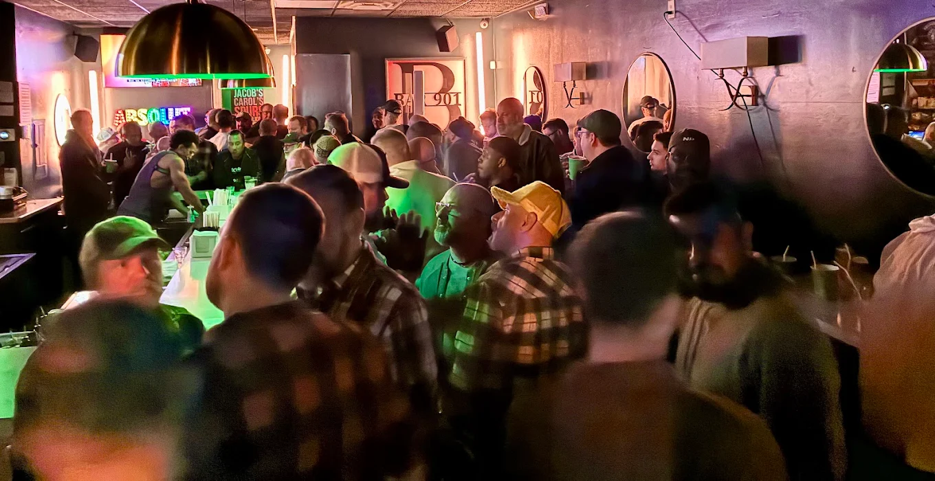 Bar 901